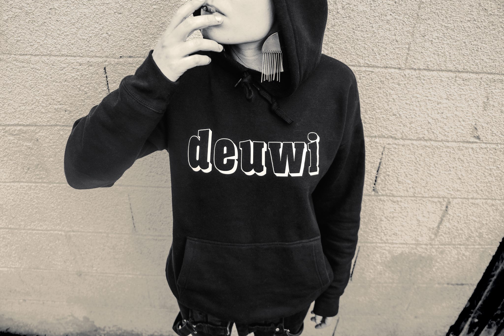 poche kangourou sweat à capuche deuwi